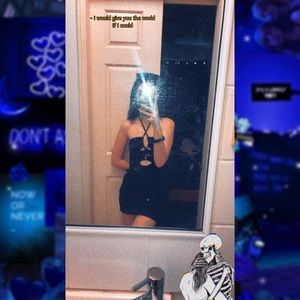 Meet your Posher, Kayla